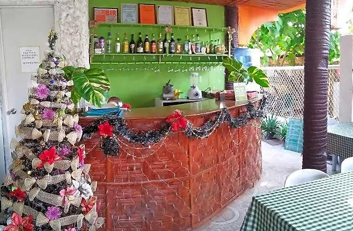 Guanna S Place 2*