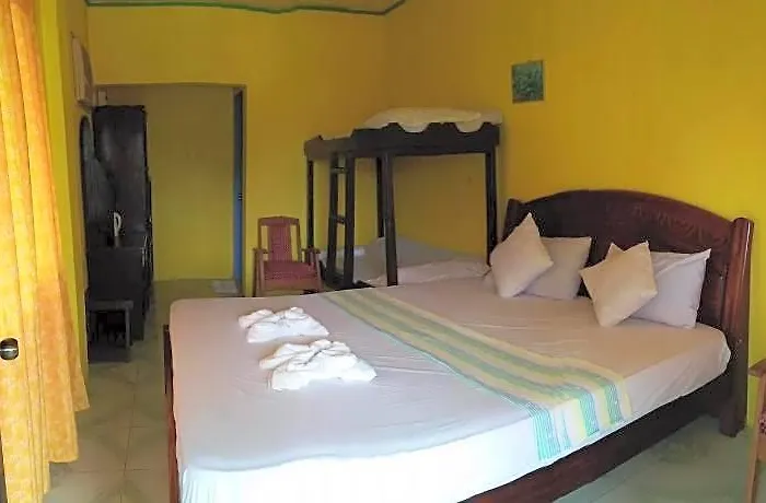 Guanna S Place Daanbantayan