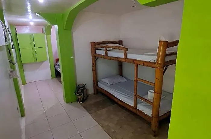 Hotell Guanna S Place Daanbantayan