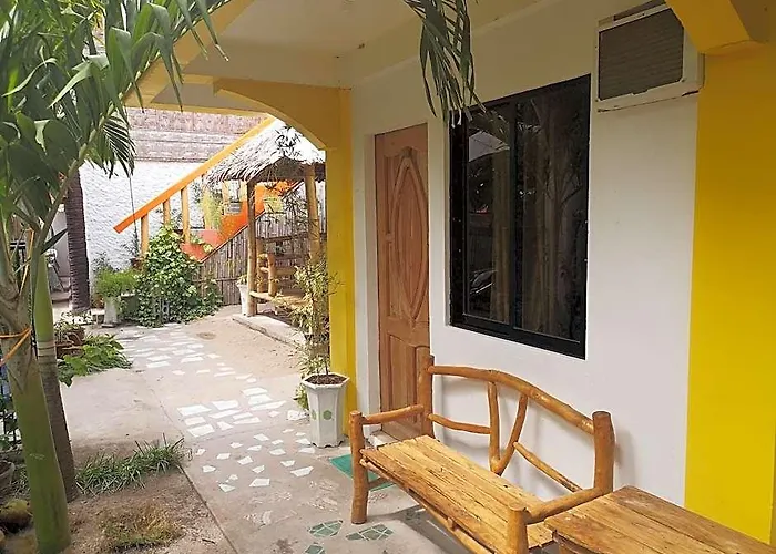 Guanna S Place Hotell Daanbantayan